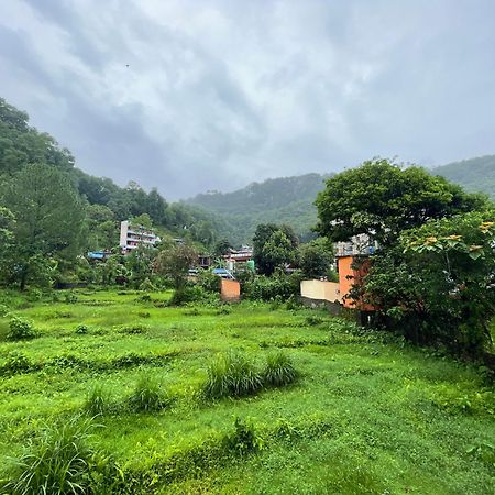 Yuriko Guest House Pokhara Dış mekan fotoğraf